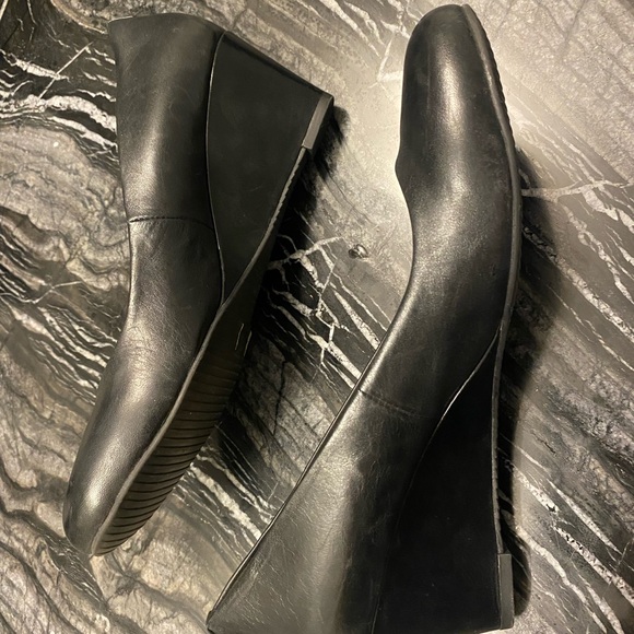 Aldo Assenia 8.5 Black Shoes - Picture 3 of 6